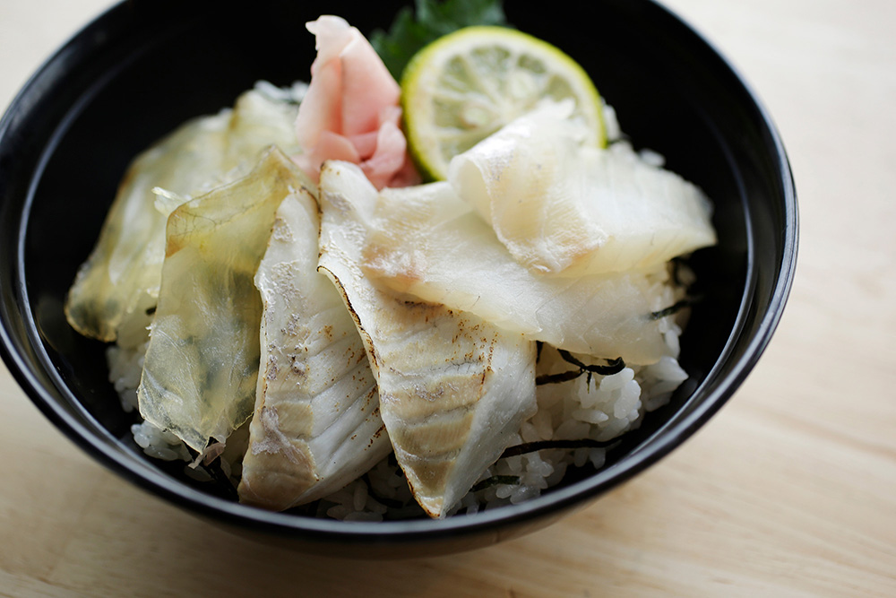 海鮮丼