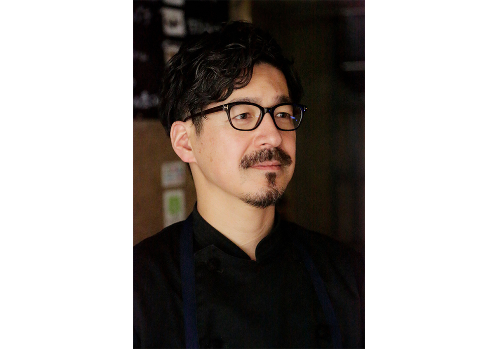 教わるテクニック:塩蔵 教えてくれたシェフ:東京・中野「vivo daily stand」花本朗さん