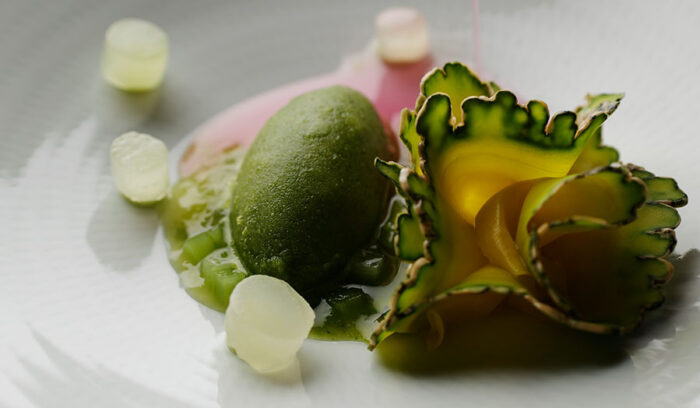 繋がりゆく、生命のかたち 「古来種野菜」シェフのアプローチ 　