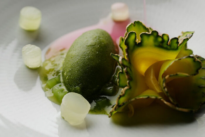 繋がりゆく、生命のかたち 「古来種野菜」シェフのアプローチ 　