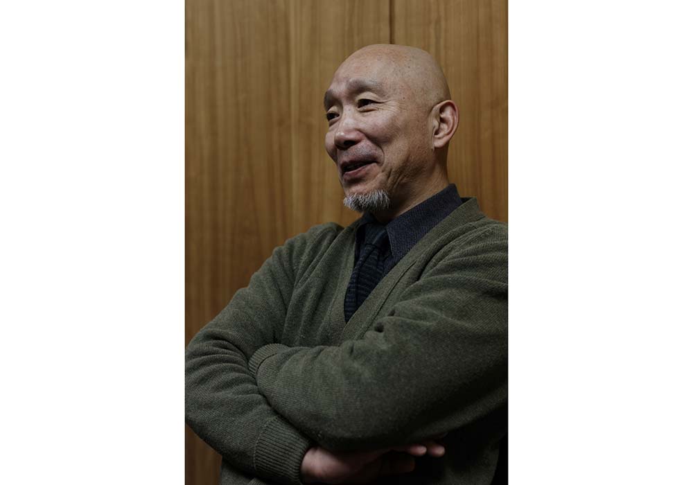 厳しくも温かく愛弟子の成長を見守る師匠、三千櫻酒造の山田耕司さん。クリアカンで通算6カ月間の単身指導に出向いたほか、今酒造期には自身の酒蔵にメキシコから研修生を迎え入れている。