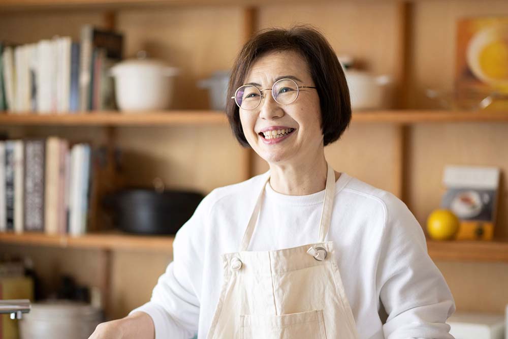 有賀 薫さん