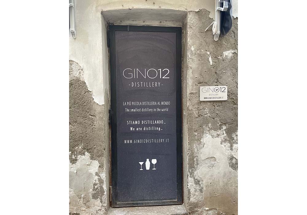 GINO 12 DISTILLERY