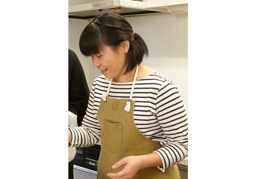 教えてくれた人:「 溢彩流香(イーサイリューシャン)」シェフ 叶 朝陽(イェ チャオヤン)さん