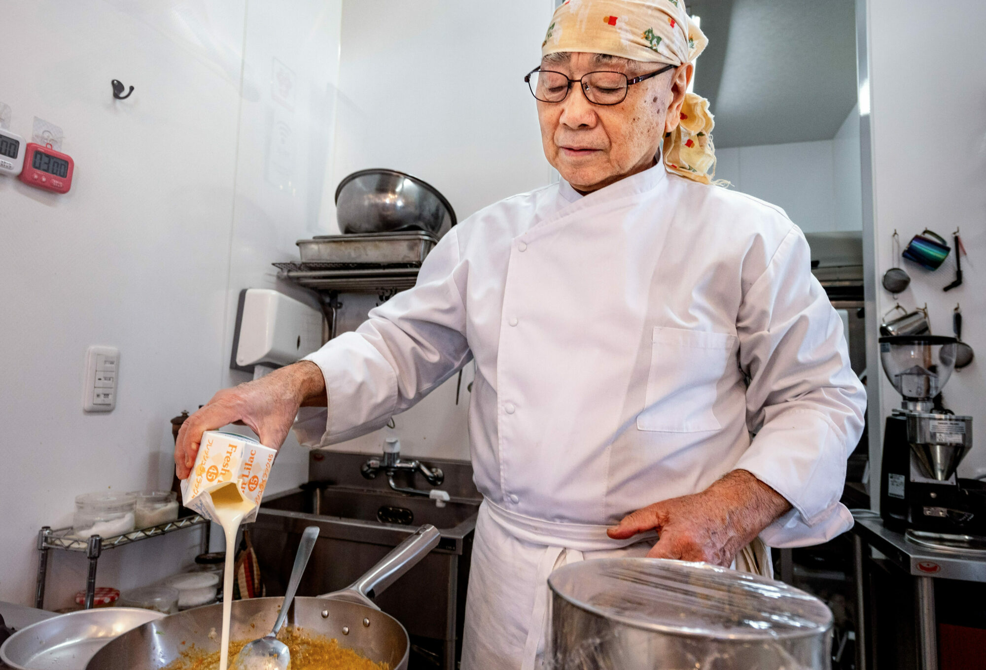 86歳。「辞めたいと言った僕に、グランドシェフは修業証明書をくれたんだ」 生涯現役|「プチメゾン」立岡 孝志