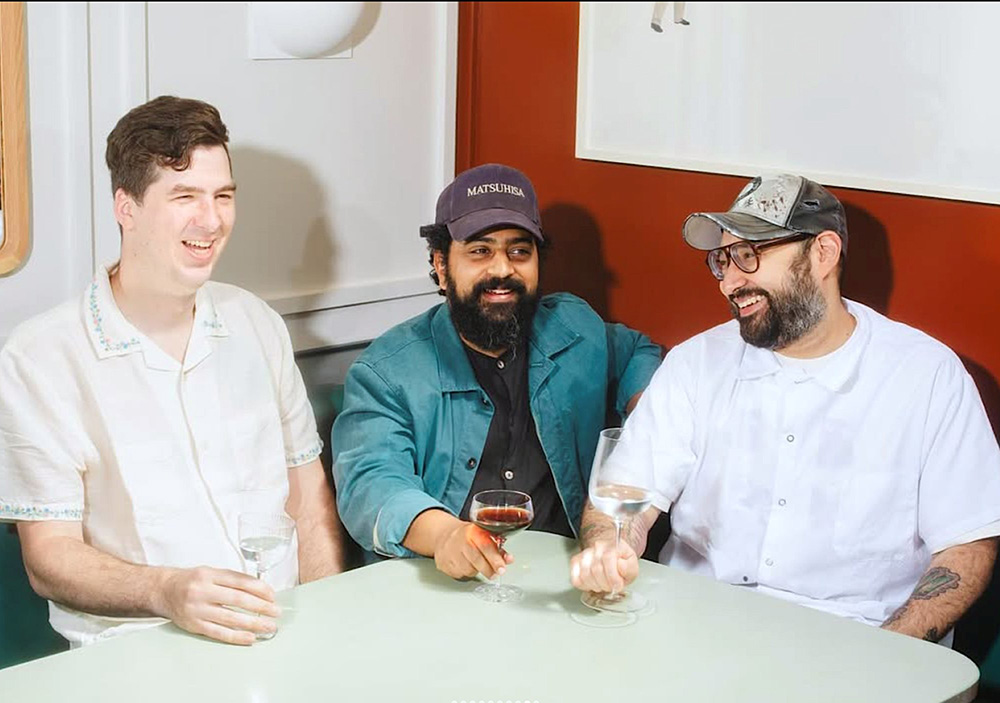 3人の共同オーナー。左からマイケル・トゥイアッチ氏、アヌープ・ピラリセッティ氏、ハム・エル・ウェイリー氏。