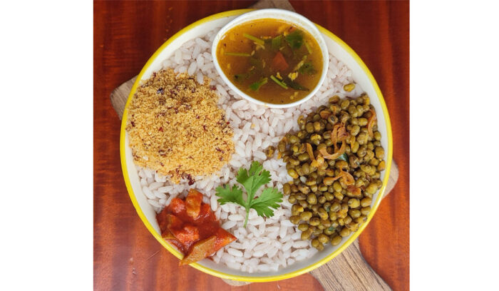 こんなお弁当を待っていた！49ルピーの作りたて適量ミールパック登場