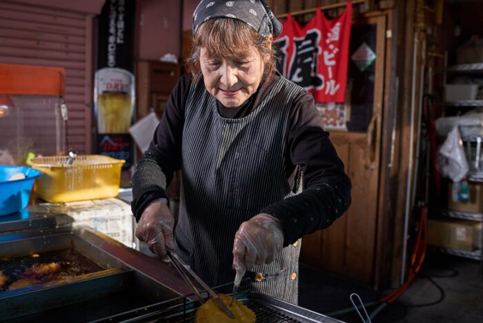 77歳。「孫がうちの屋号を継ぐと言うた時は、涙が出た」
