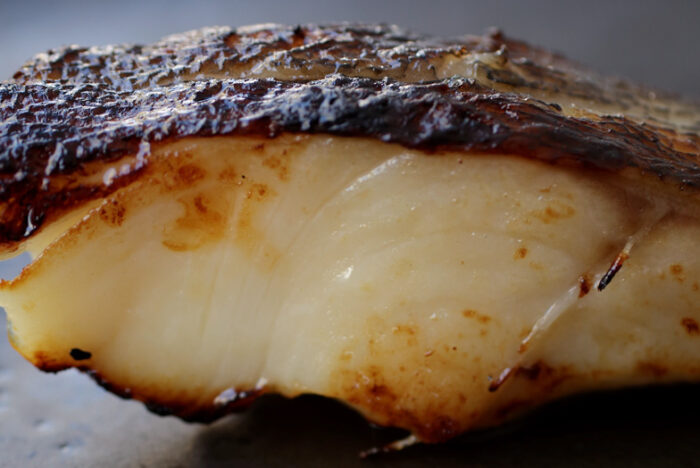 “質も値段も日本一”な魚屋の手仕事「銀ダラの西京漬け＆カマスの干物」