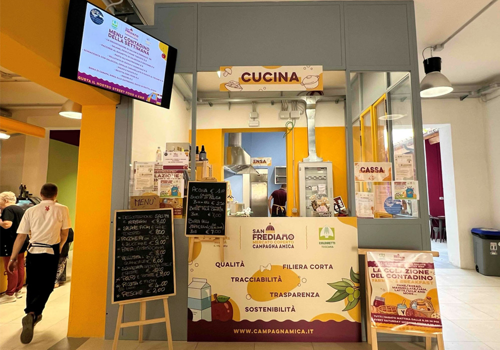 ランチタイムにオープンするキッチンコーナー