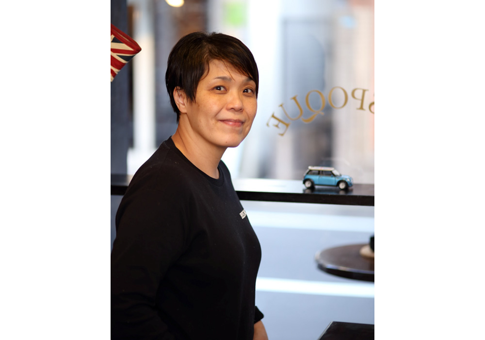 野々下レイさん