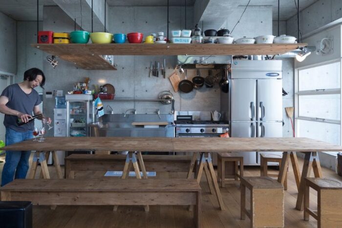 【食のプロの台所】作ると食べるをたやすく行き来。