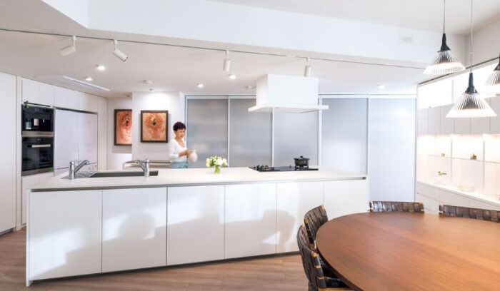 【食のプロの台所】“終の台所”を見据えた引き算の美学