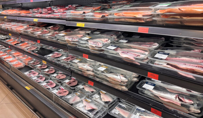 国内最大スーパーの魚売り場の在り方をめぐる大論争
